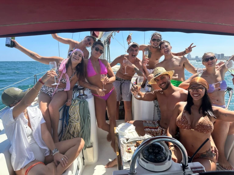 Bénéteau Oceanis Clipper 423 między profesjonalistami a osobami prywatnymi w Barcelona
