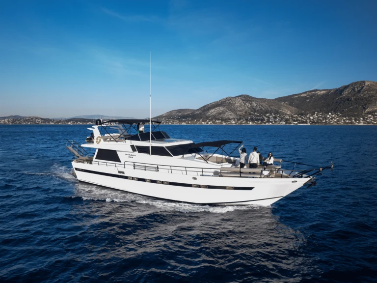 Wynajem Luksusowy jacht w Mikrolimano - Cantieri Di Pisa AKhir