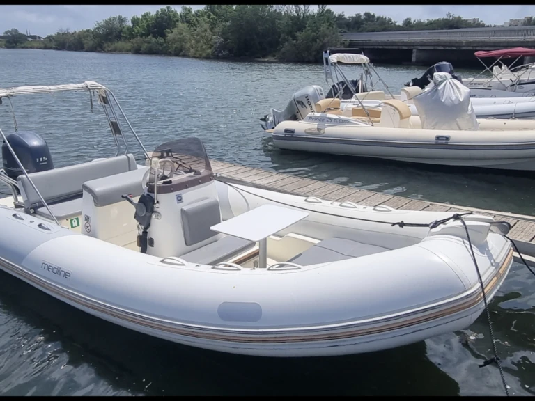 Wynajem łodzi Zodiac Medline w Francja na SamBoat 