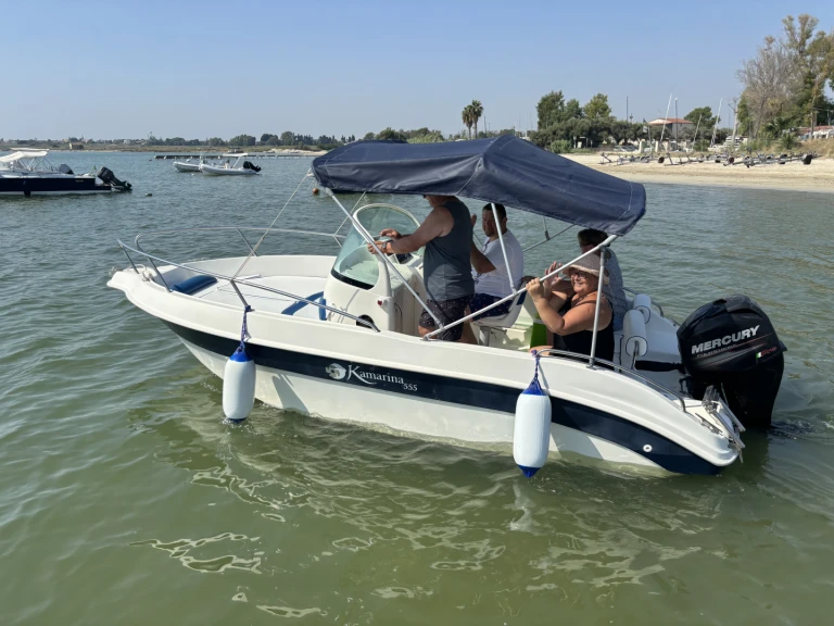 Quicksilver Activ 555 Bowrider między profesjonalistami a osobami prywatnymi w Siracusa