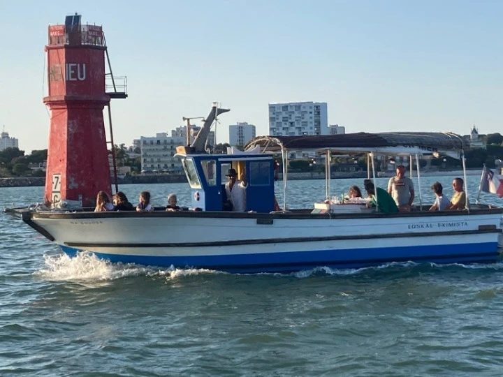 Wynajmij Motorówka z lub bez skippera Ultramar w La Rochelle