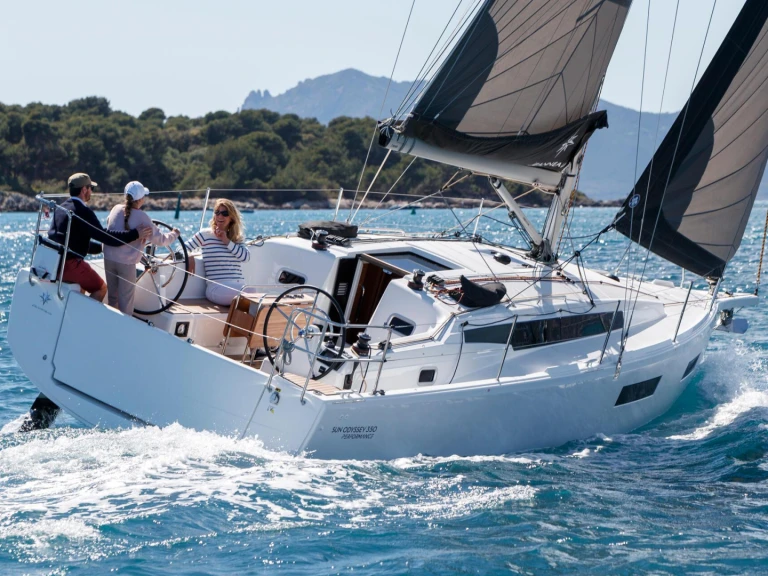Wynajem Żaglowiec w Parham Town - Jeanneau Sun Odyssey 350
