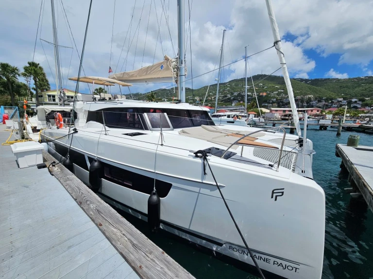 Wynajem łodzi Frenchtown tanio Fountaine Pajot FP 41 Maesto 3 