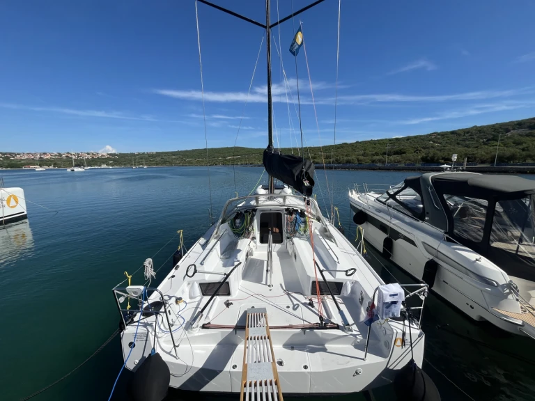 Wynajmij Pogo Structures Pogo 36 w Punat