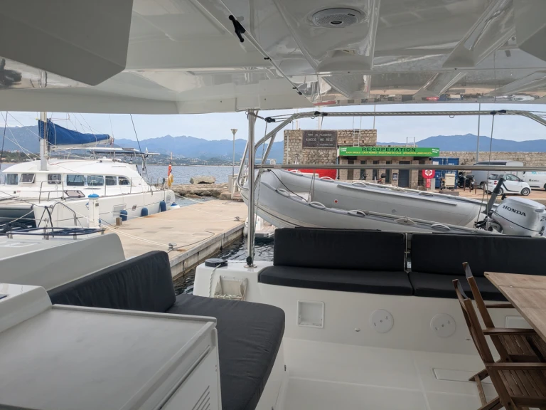 Wynajem łodzi Lagoon Lagoon 46 w Ajaccio na SamBoat 