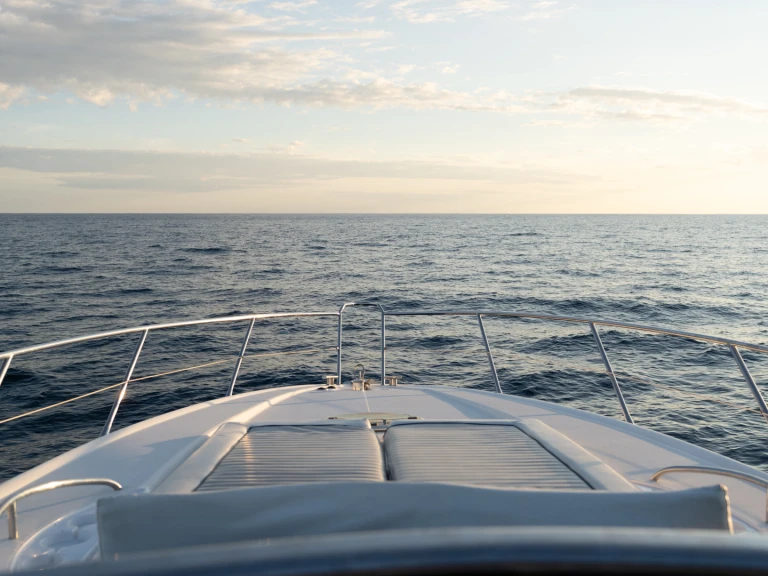 Wynajmij Luksusowy jacht z lub bez skippera Sunseeker w San José del Cabo