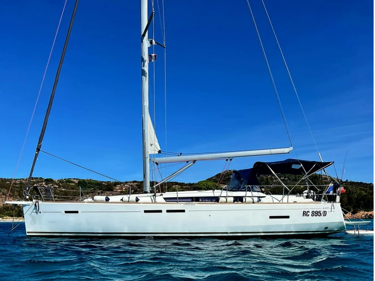 Wynajmij Jeanneau Sun Odyssey 449 w Ajaccio