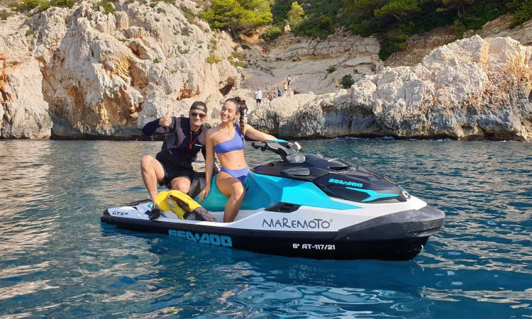 Wynajem Jet ski w Les Issambres - Sea-Doo GTX 130