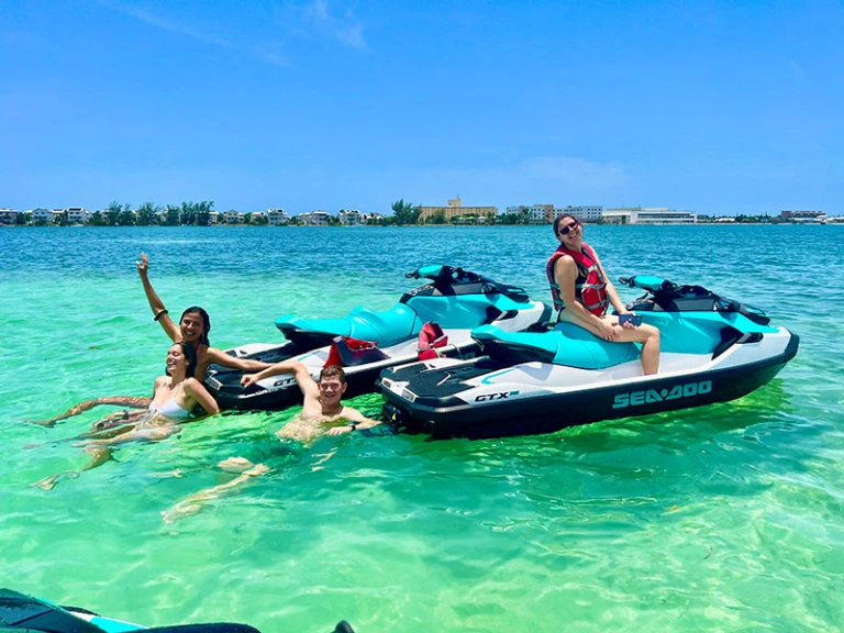 Wynajmij Jet ski z lub bez skippera Sea-Doo w Les Issambres
