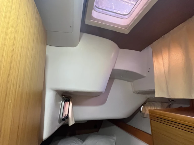 Wynajmij Jeanneau Sun Odyssey 42 i Performance w Póros (City)