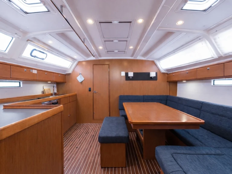 Wynajmij Bavaria Cruiser 46 w Gouvia