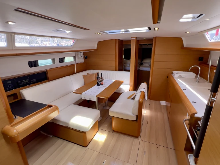 Wynajem Żaglowiec w Donji Seget - Jeanneau Sun Odyssey 479