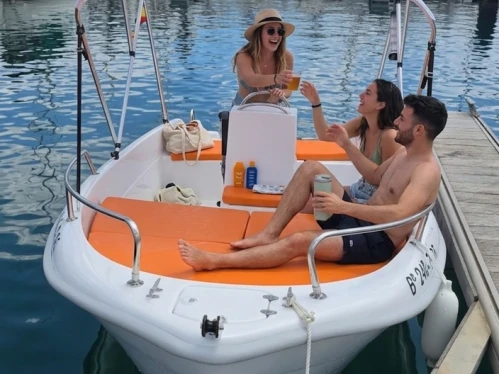 Motorówka do wynajmu w Alicante w najlepszej cenie