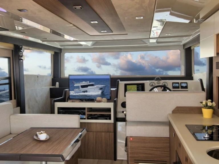 Wynajem w Cannigione- Cranchi Cranchi T43 Eco Trawler na SamBoat