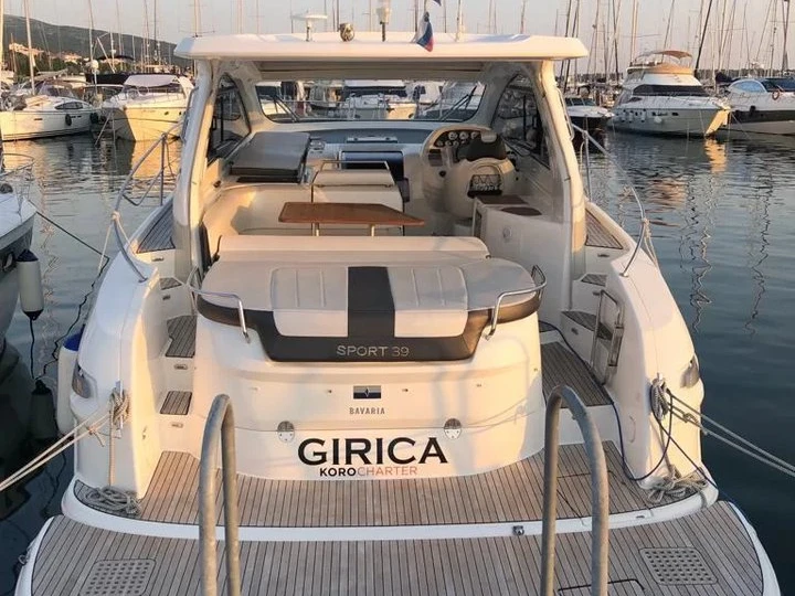 Wynajmij Bavaria Bavaria Sport 39 HT w Punat