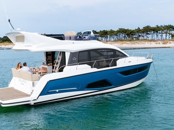 Wynajem łodzi Punat tanio Sealine F430