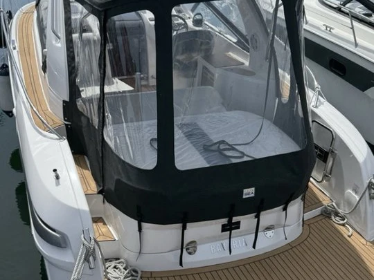 Wynajem łodzi Punat tanio Bavaria S29
