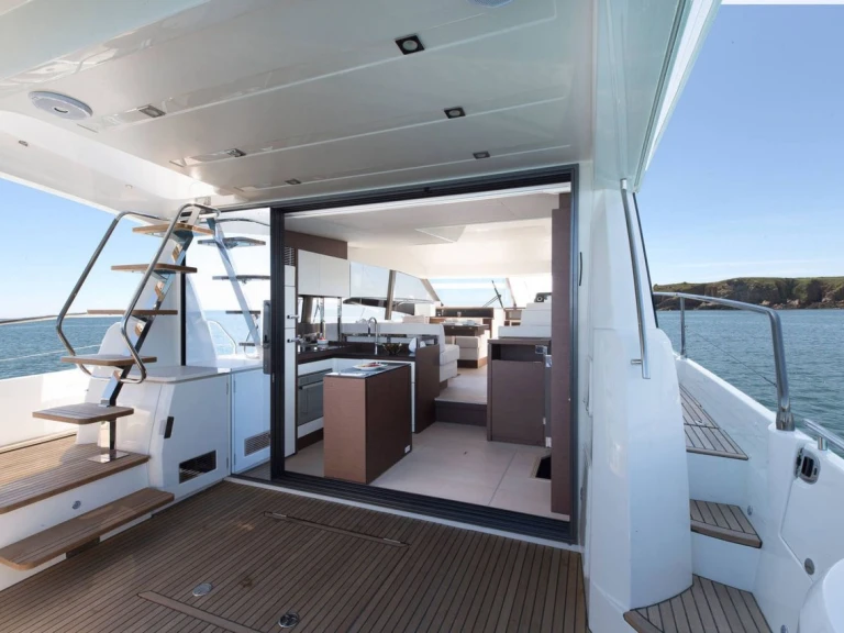 Wynajem Luksusowy jacht w Punat - Jeanneau Prestige 520 Flybridge - 3 + 1 cab.