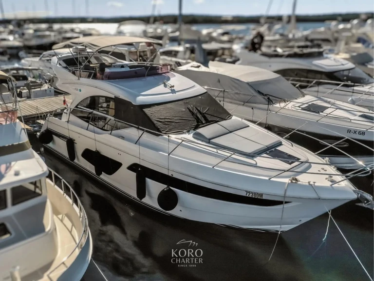 Wynajem Luksusowy jacht w Punat - Princess Princess 50 Flybridge - 3 + 1 cab.
