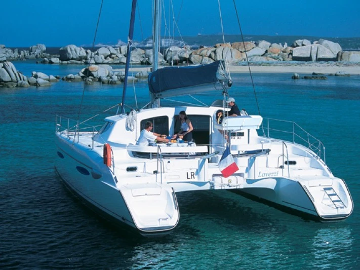 Wynajem w La Rochelle- Fountaine Pajot Lavezzi 40 na SamBoat