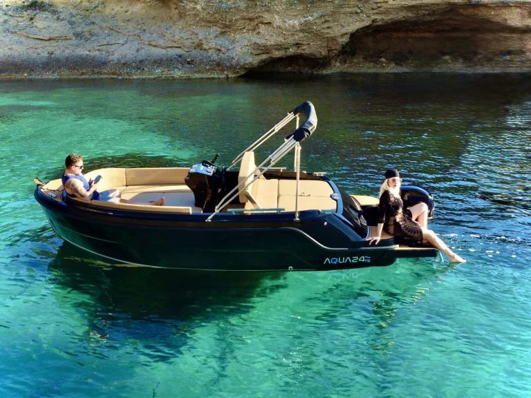 Wynajem łodzi San Antonio Port tanio Open 500 Classic