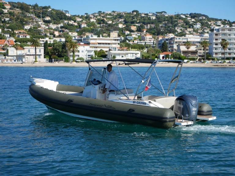 Wynajem łodzi Golfe-Juan tanio Tempest 775