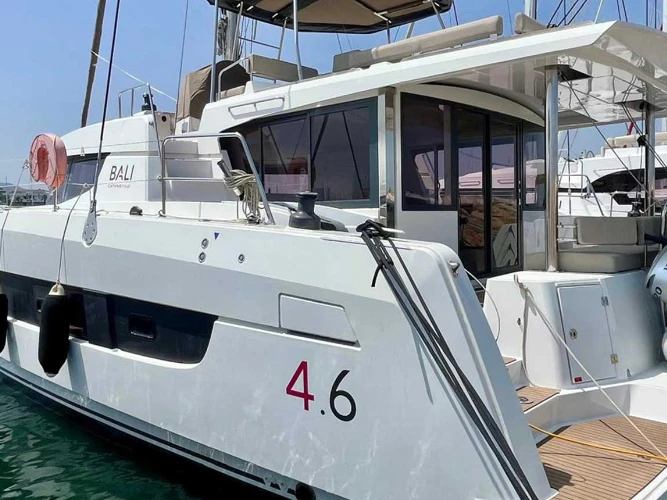 15 BALI 4.6 między profesjonalistami a osobami prywatnymi w Hyeres