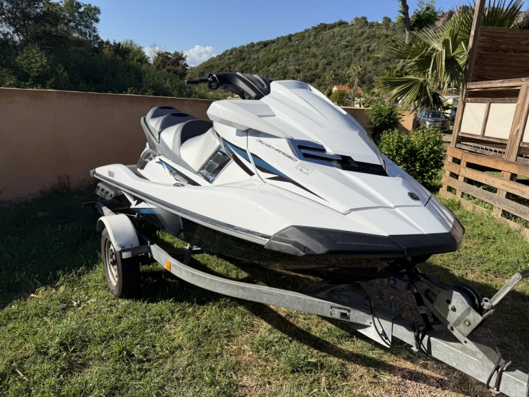 Wynajem Jet ski Yamaha z patentem 