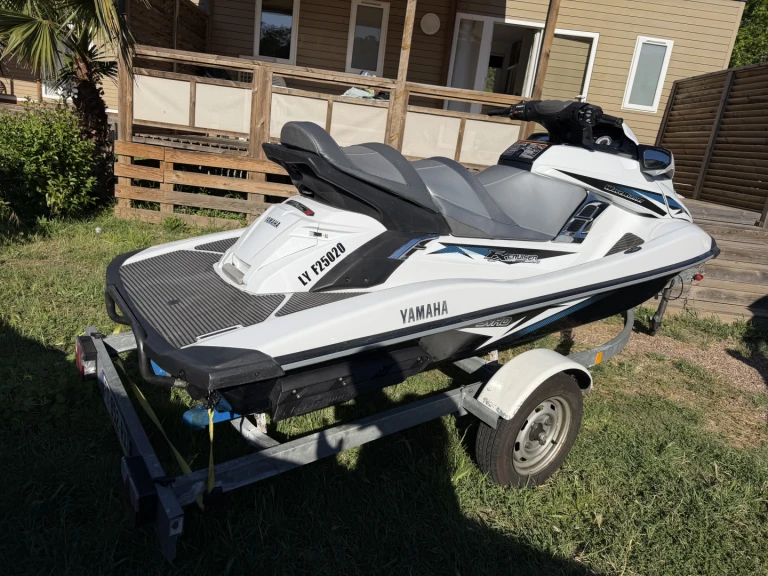 Jet ski do wynajmu w Agay w najlepszej cenie