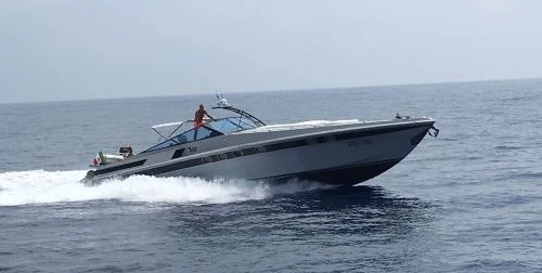Motorówka do wynajmu w Porto Rotondo w najlepszej cenie