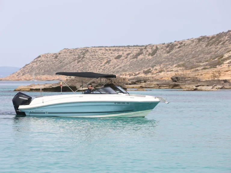 Wynajem w Club Náutico can Pastilla- Bayliner VR6 OB na SamBoat