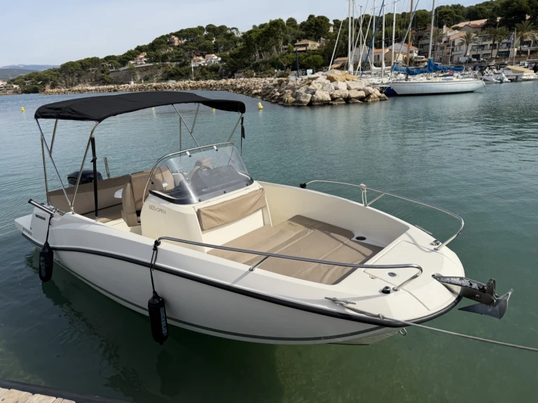 Wynajem Motorówka w La Madrague - Quicksilver Activ 605 Open