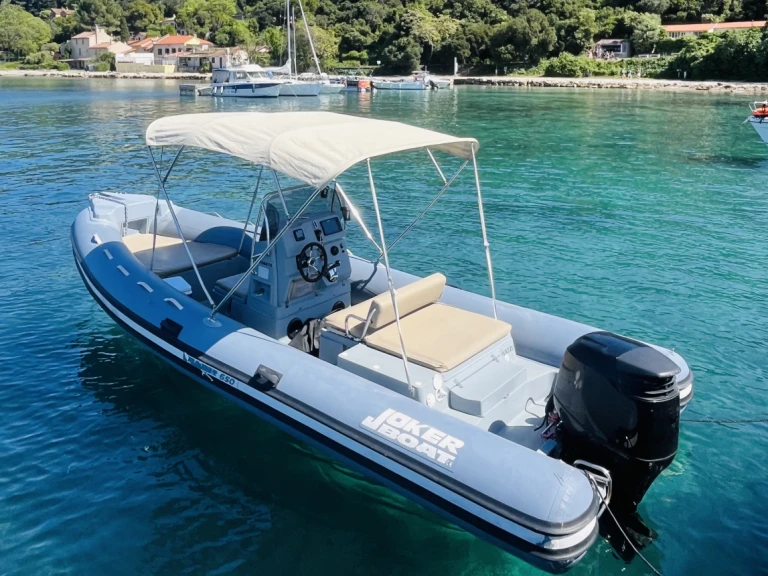 Wynajem łodzi Antibes tanio Coaster 650