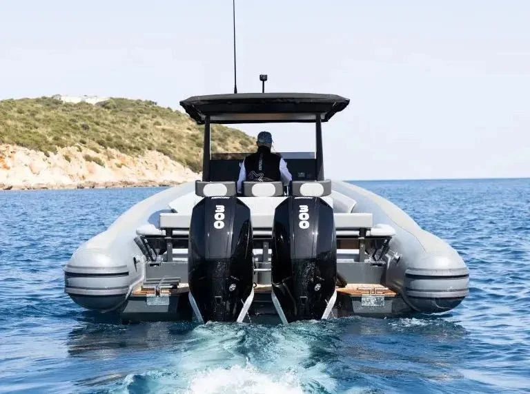 Wynajem łodzi Hyeres tanio RH 1000