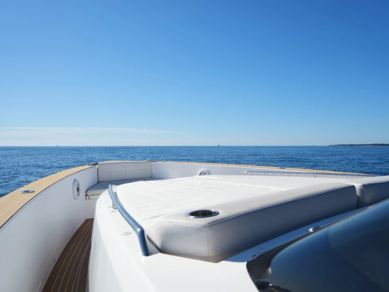 Wynajmij Motorówka z lub bez skippera Pardo Yachts w Golfe-Juan