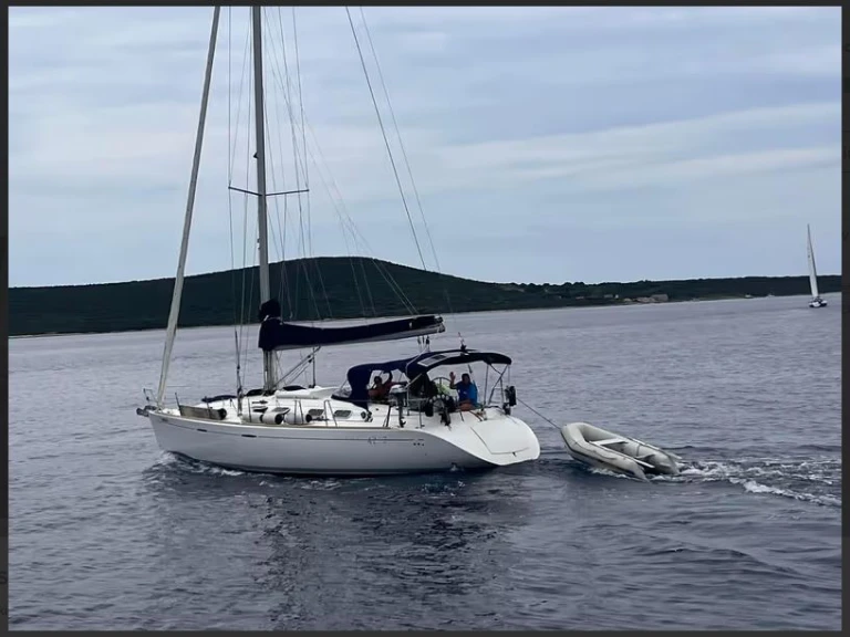 Wynajem łodzi Le Marin tanio First 42 S7
