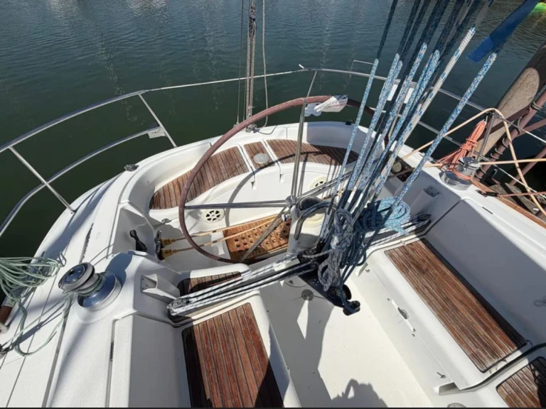 Wynajem łodzi Bénéteau First 42 S7 w Le Marin na SamBoat 