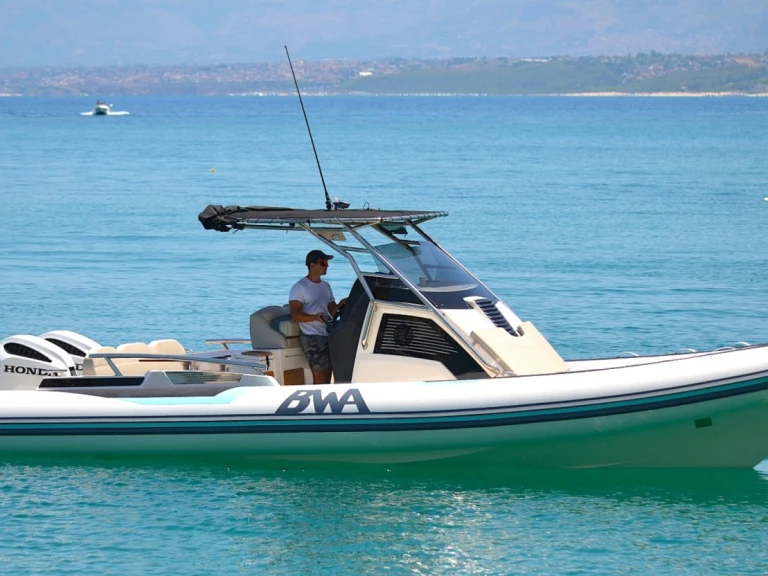 Wynajem łodzi Bwa PREMIUM 30 w Cogolin na SamBoat 