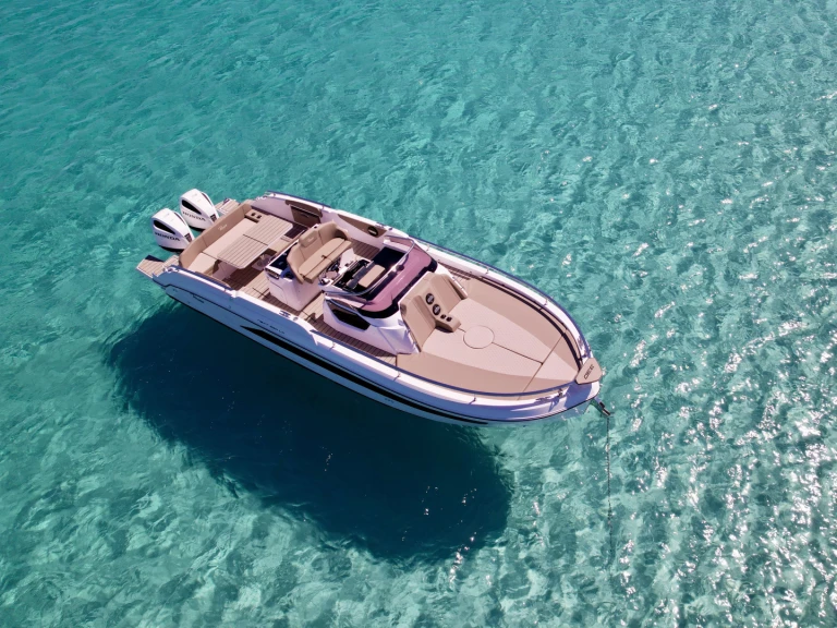 Wynajem łodzi Ibiza Town tanio 330 LX
