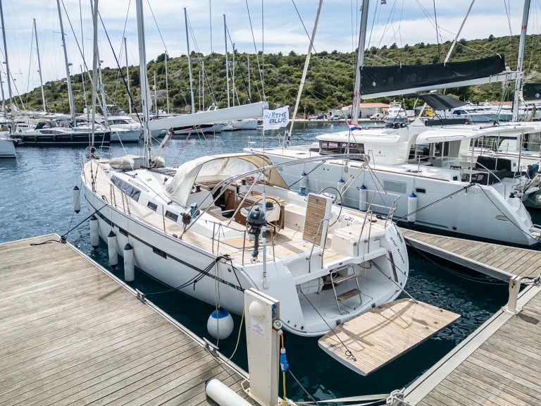 Wynajem łodzi Bavaria Cruiser 56 w Primosten na SamBoat 
