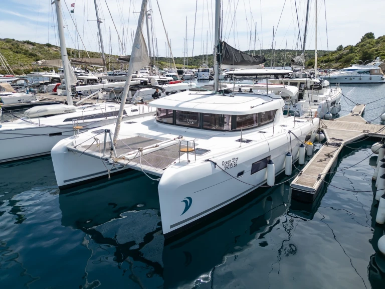 Wynajem łodzi Lagoon Lagoon 42 w Primosten na SamBoat 