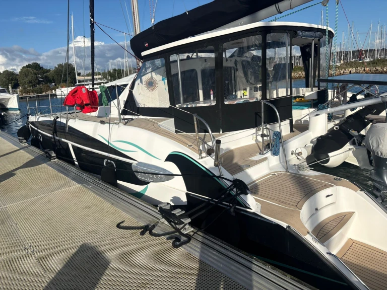 Wynajem Katamaran w La Rochelle - Fountaine Pajot Lavezzi 40