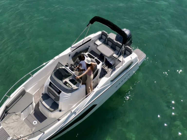 Wynajem łodzi Karnic sl 701 w Sirmione na SamBoat 