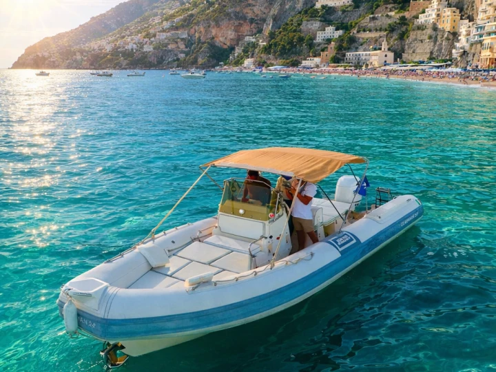 Wynajem łodzi Amalfi tanio 24