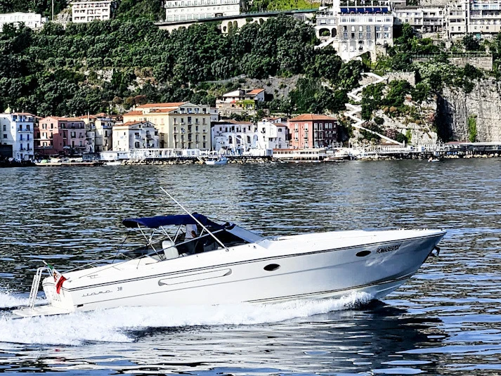 Wynajmij Luksusowy jacht z lub bez skippera Itama w Isola d'Ischia