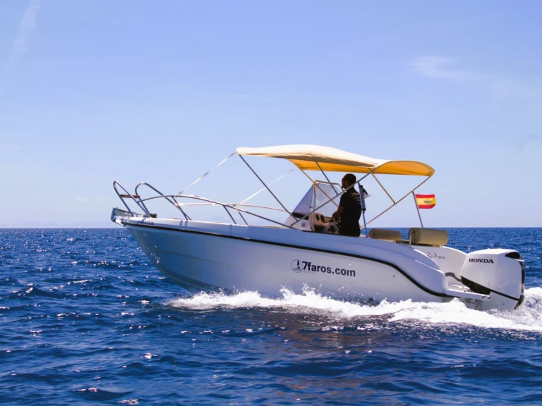 Wynajmij Motorówka z lub bez skippera Polyester Yacht w Ciutadella de Menorca