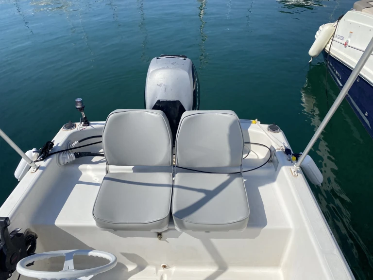 Wynajmij Motorówka z lub bez skippera Quicksilver w Golfe-Juan