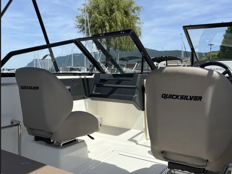 Wynajmij Quicksilver Activ 555 Bowrider w Aix-les-Bains