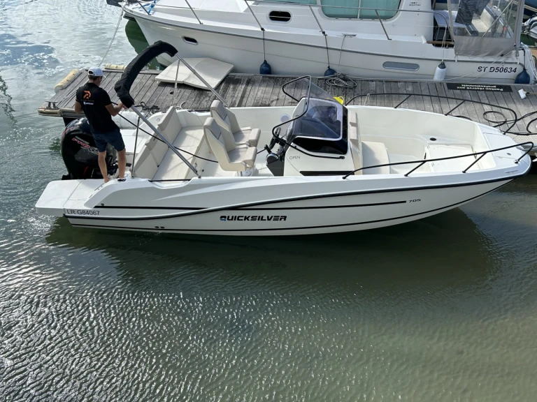 Wynajem Motorówka w La Rochelle - Quicksilver 705 Open