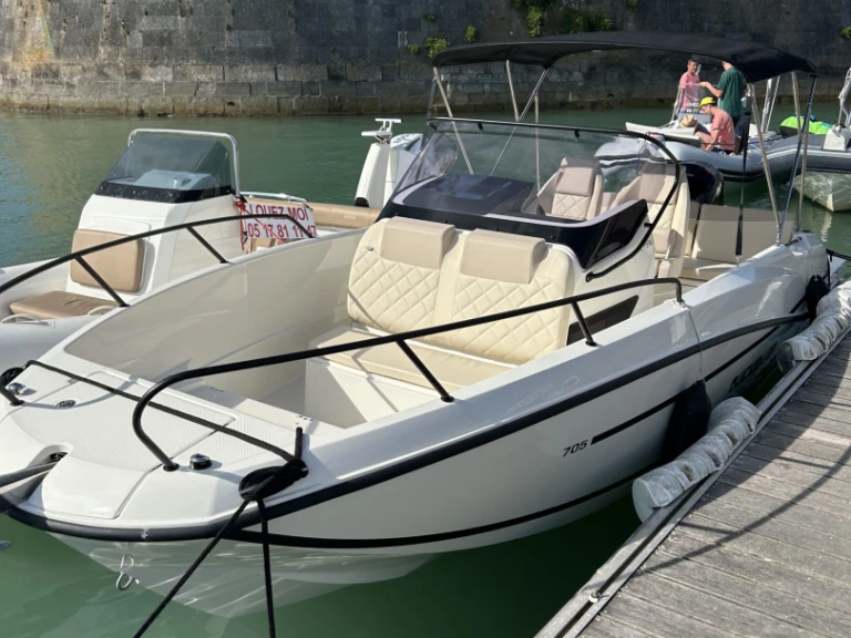 Wynajem łodzi Quicksilver 705 Open w La Rochelle na SamBoat 